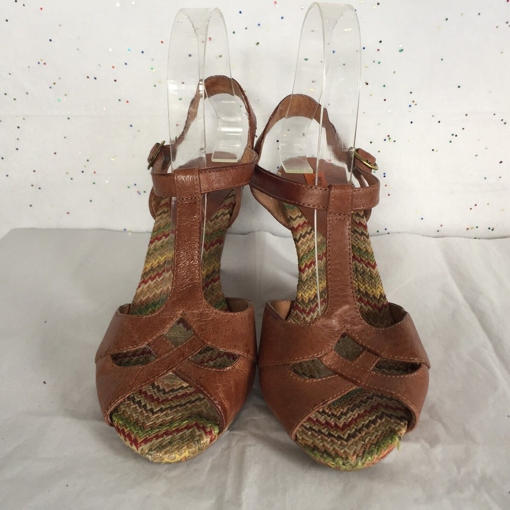 Miz Mooz Tan LeatherT strap Retro Cone Heel Sandal Fun Zig Zag insole - Size 8 - Picture 5 of 11